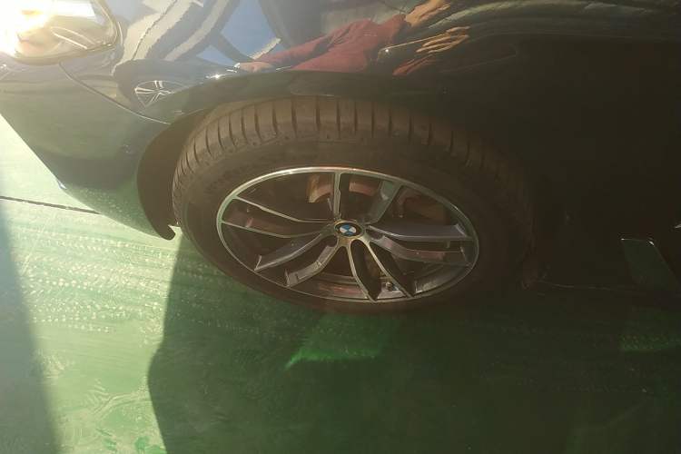 Used BMW 5 Series 2021 525Li M Sport Package Exterior 7