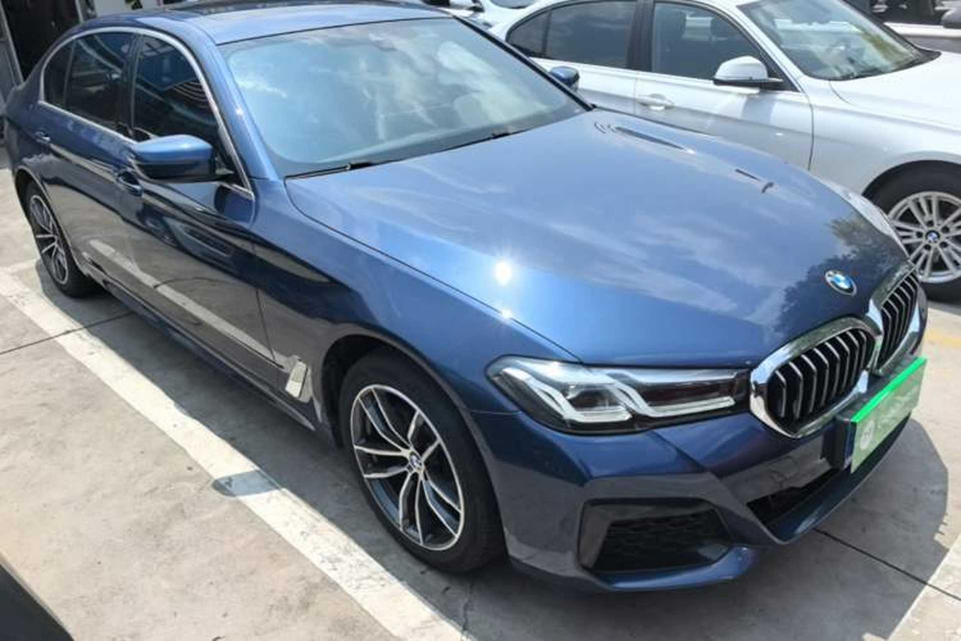 Used BMW 5 Series 2021 525Li M Sport Package Front Right 45 Deg