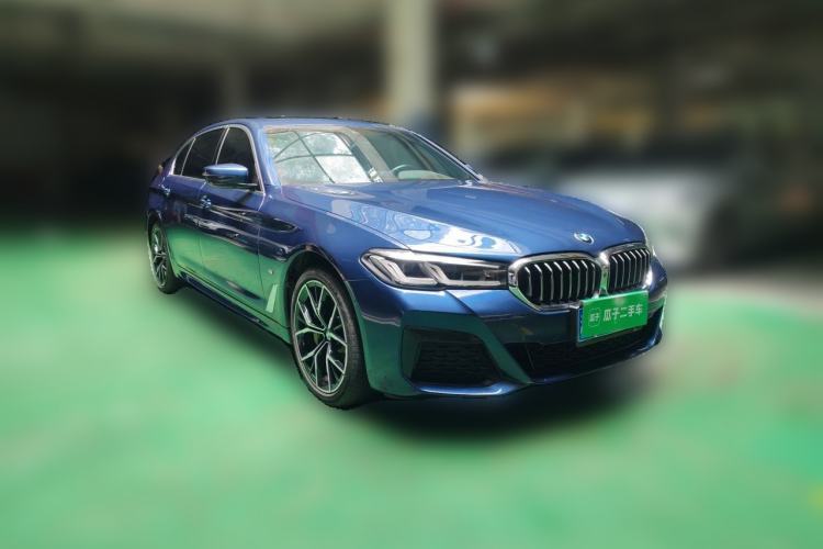 Used BMW 5 Series 2021 530Li Luxury Edition M Sport Package Front Right 45 Deg