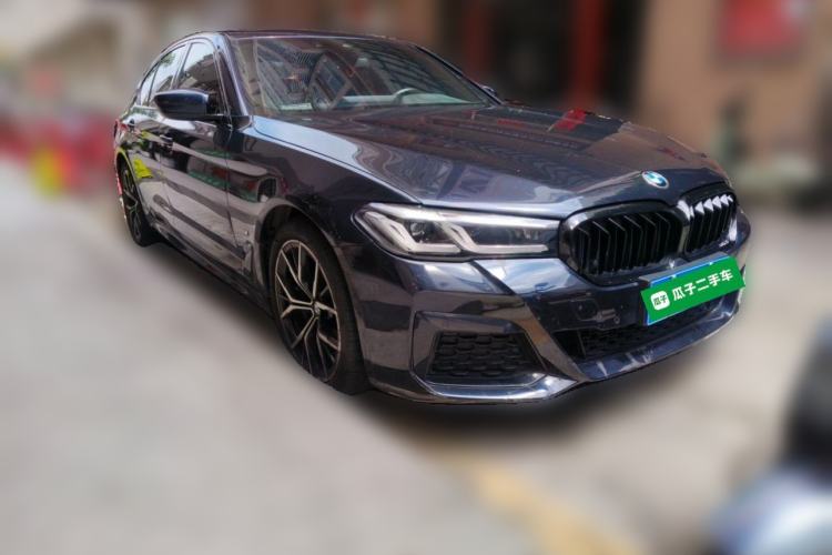 Used BMW 5 Series 2021 530i M Sport Package Front Right 45 Deg