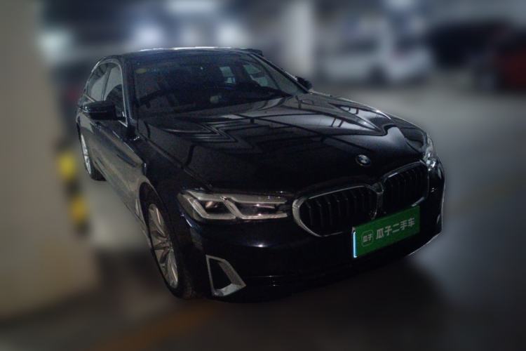 Used BMW 5 Series 2021 530Li Luxury Edition M Sport Package Front Right 45 Deg