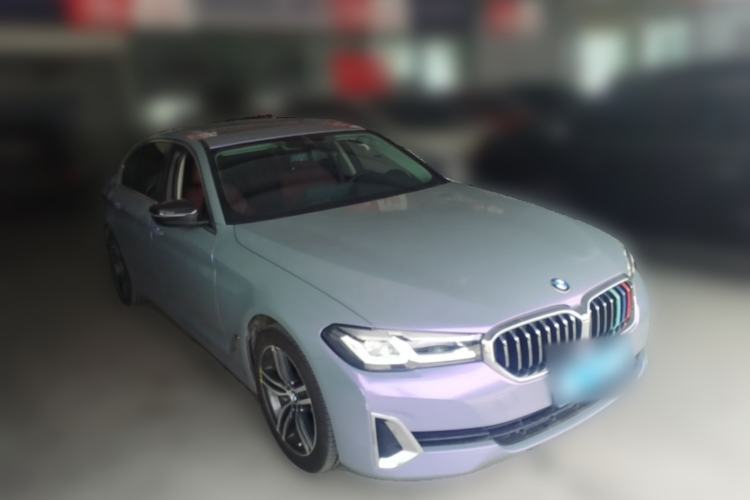 Used BMW 5 Series 2021 Restyled 530Li Leading Edition Luxury Package Front Right 45 Deg