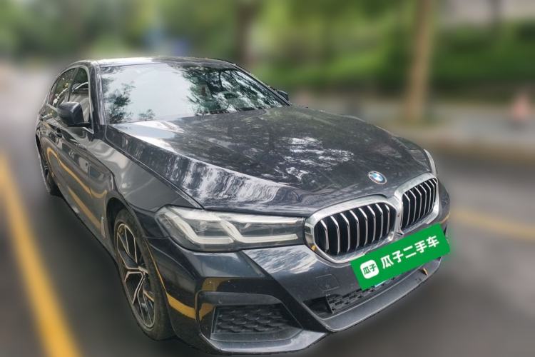 Used BMW 5 Series 2021 530Li Luxury Edition M Sport Package Front Right 45 Deg