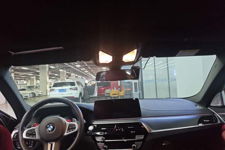 Used BMW 5 Series 2021 530Li Luxury Edition M Sport Package Headliner