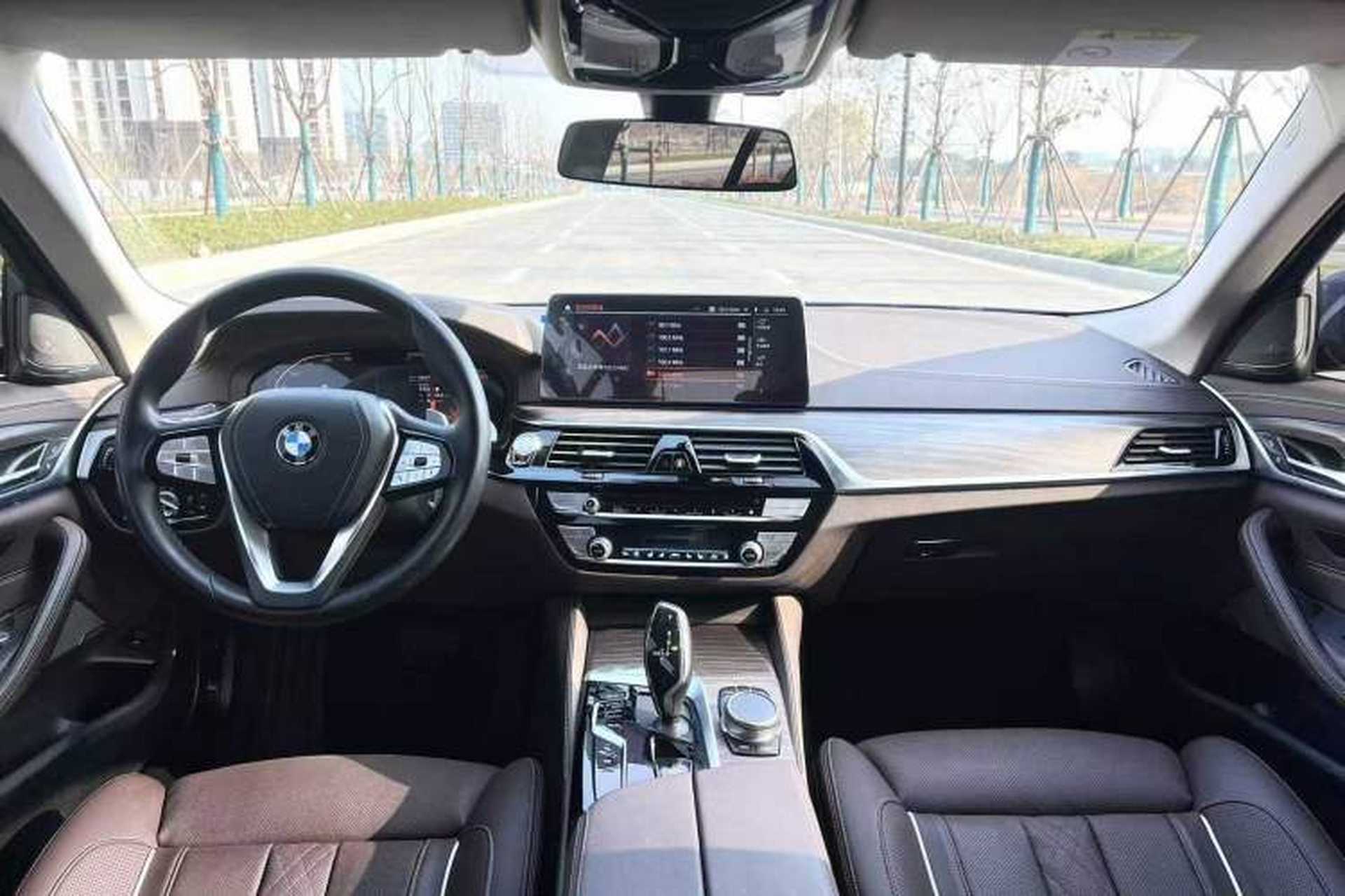 Used BMW 5 Series 2021 530Li Luxury Edition Premium Package Interior 2