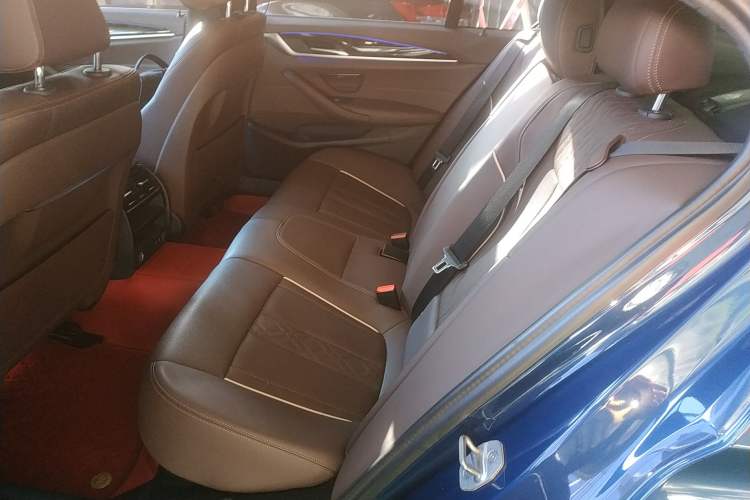 Used BMW 5 Series 2021 525Li M Sport Package Interior 4