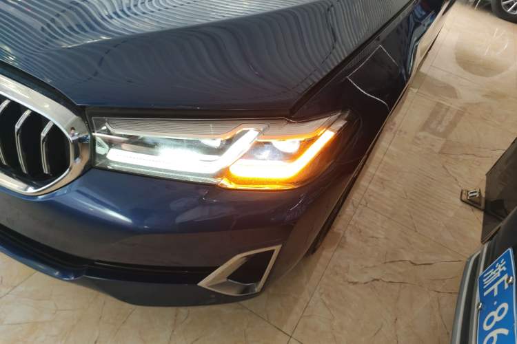 Used BMW 5 Series 2021 530Li xDrive Luxury Package Left Front Headlight