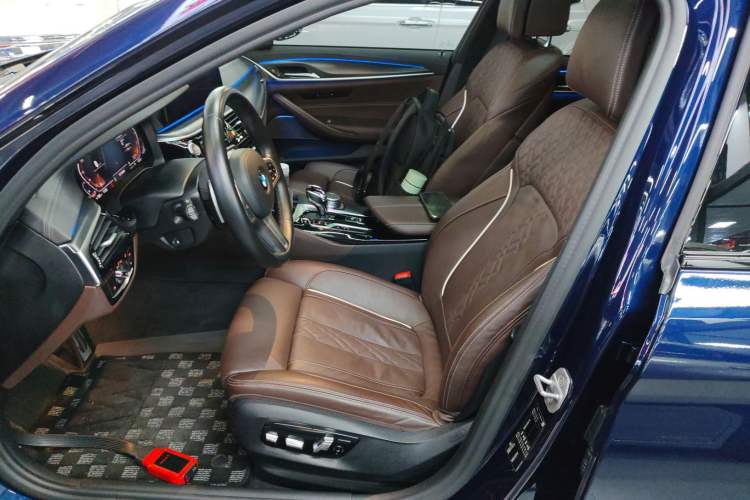Used BMW 5 Series 2021 540i Sport Line M Sport Package Left Front Seat