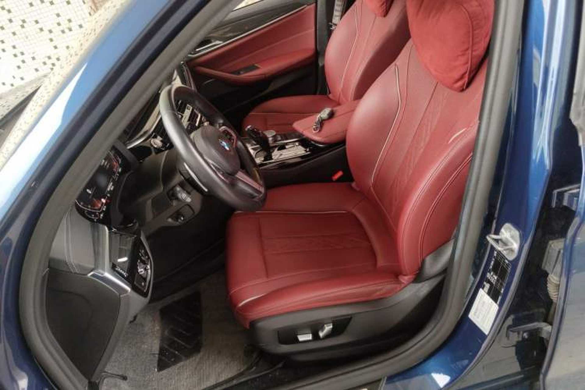 Used BMW 5 Series 2021 530Li Leading Model M Sport Package Left Front Seat