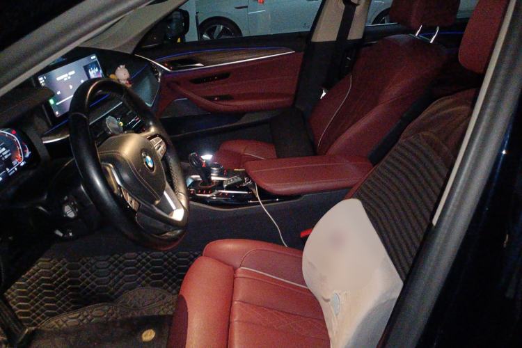 Used BMW 5 Series 2021 530Li Luxury Edition M Sport Package Left Front Seat