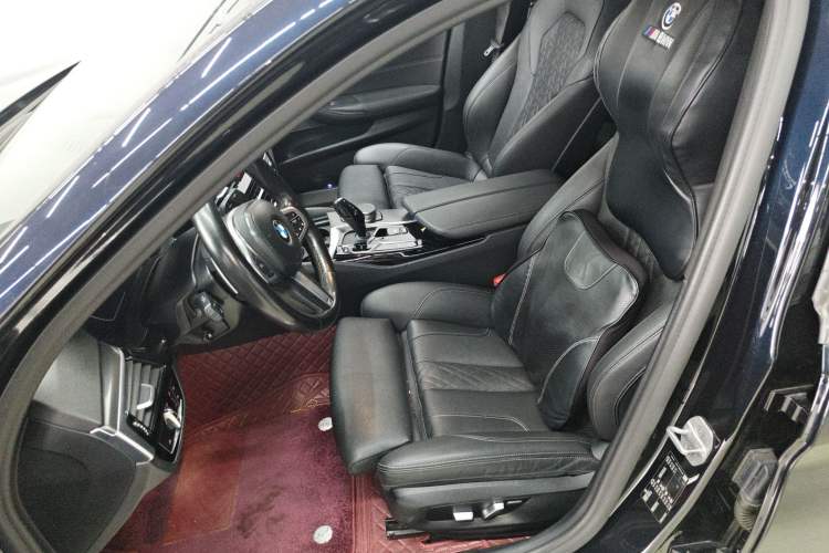 Used BMW 5 Series 2021 530i M Sport Package Left Front Seat