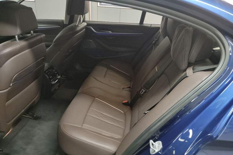 Used BMW 5 Series 2021 530Li Luxury Edition Premium Package Left Rear Seat