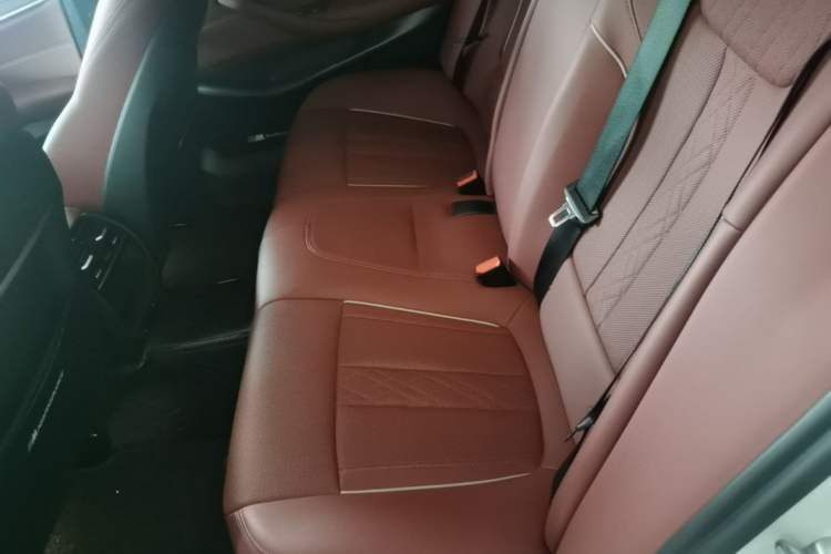 Used BMW 5 Series 2021 Restyled 530Li Leading Edition Luxury Package Left Rear Seat