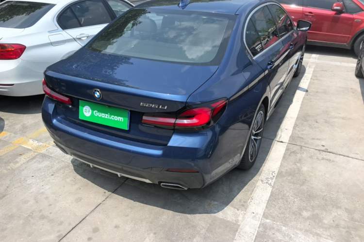 Used BMW 5 Series 2021 525Li M Sport Package Rear Right 45 Deg