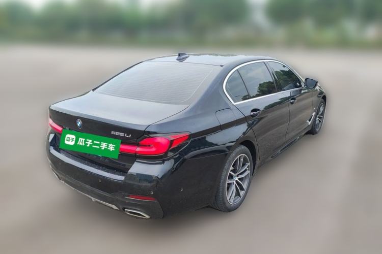 Used BMW 5 Series 2021 525Li M Sport Package Rear Right 45 Deg