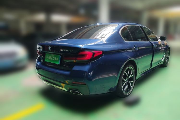 Used BMW 5 Series 2021 530Li Luxury Edition M Sport Package Rear Right 45 Deg