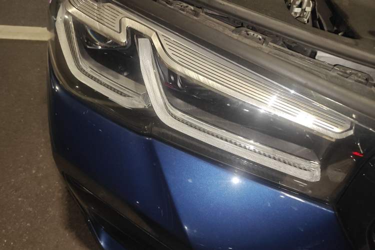 Used BMW 5 Series 2021 525i M Sport Package Right Front Headlight