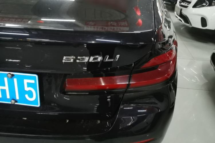 Used BMW 5 Series 2021 525Li Luxury Package Right Rear Taillight
