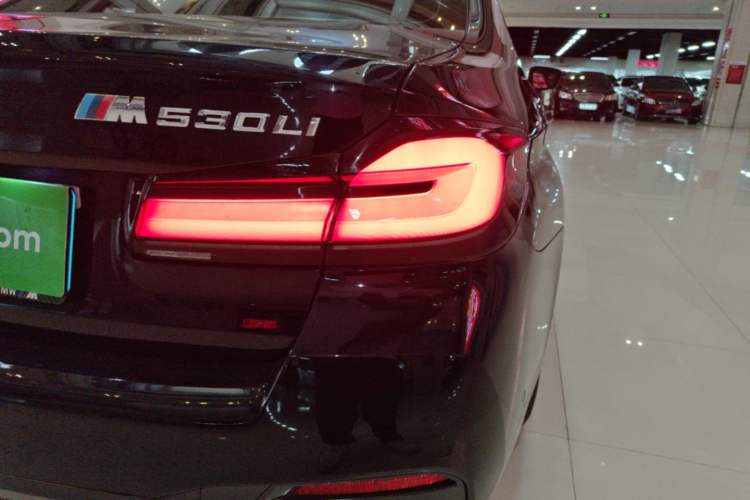 Used BMW 5 Series 2021 530Li xDrive M Sport Package Right Rear Taillight