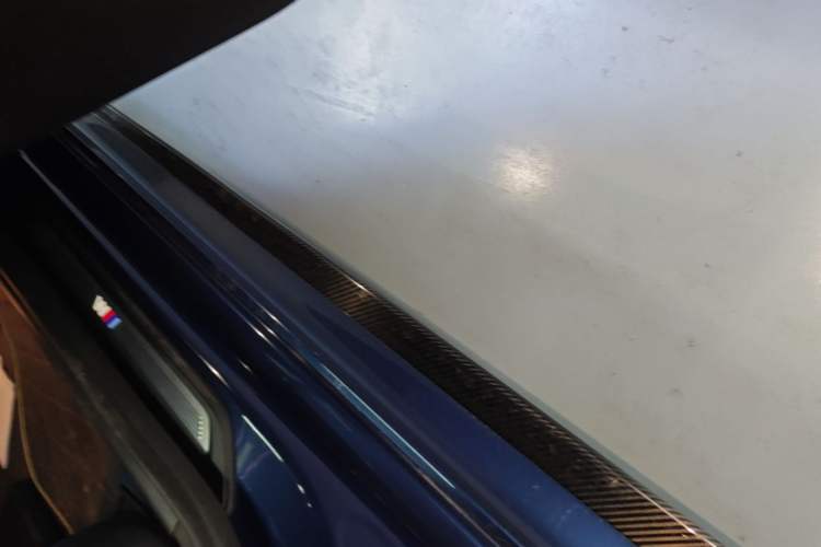 Used BMW 5 Series 2021 530Li Luxury Edition M Sport Package Right Side Sill