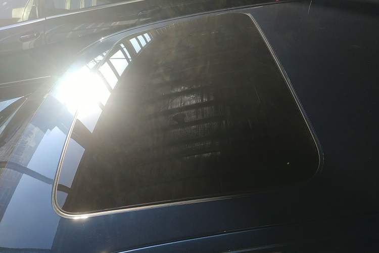 Used BMW 5 Series 2021 525Li M Sport Package Roof