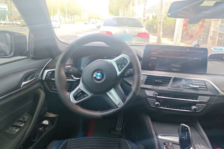 Used BMW 5 Series 2021 525i M Sport Package Steering Wheel