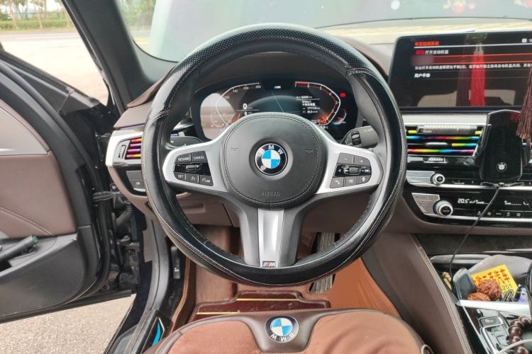 Used BMW 5 Series 2021 525Li M Sport Package Steering Wheel