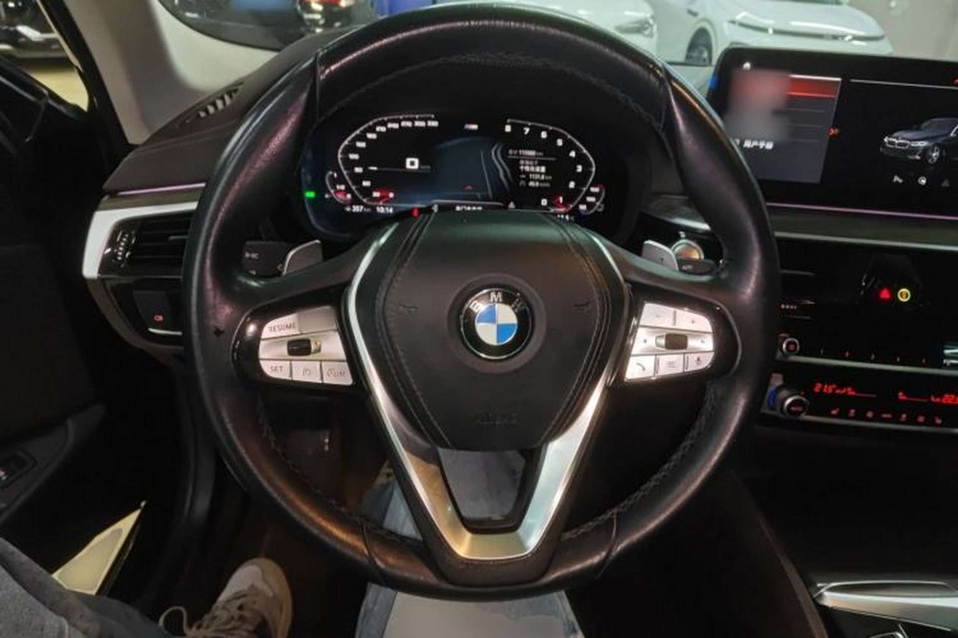 Used BMW 5 Series 2021 530Li Leading Luxury Package Steering Wheel