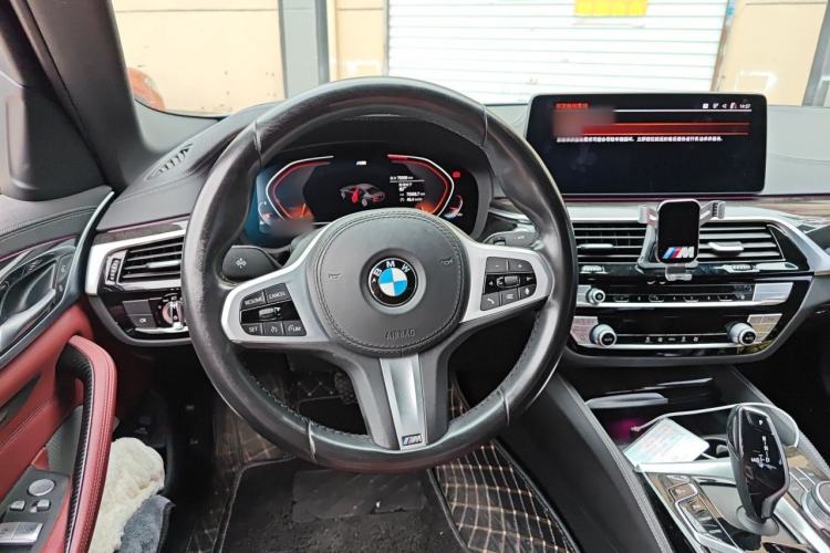 Used BMW 5 Series 2021 525Li M Sport Package Steering Wheel