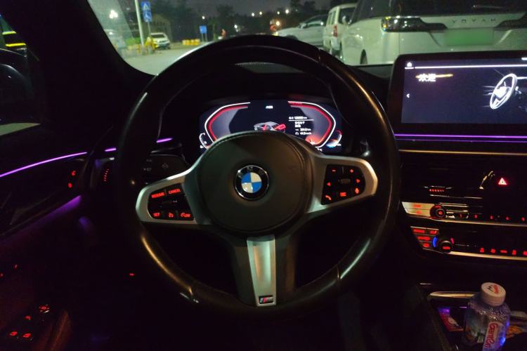 Used BMW 5 Series 2021 525Li M Sport Package Steering Wheel