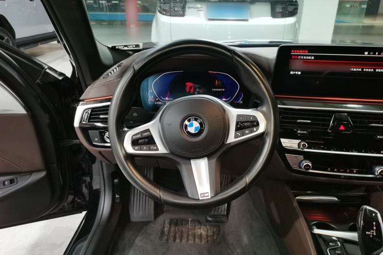 Used BMW 5 Series 2021 Facelifted 525Li M Sport Package Steering Wheel