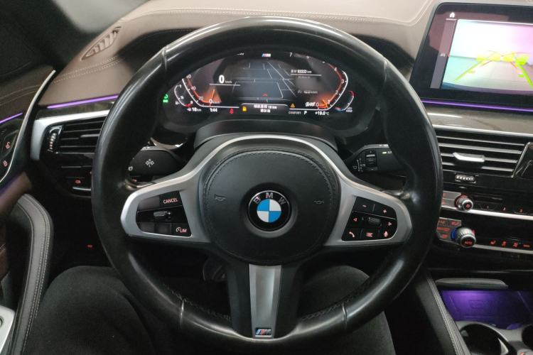 Used BMW 5 Series 2021 525Li M Sport Package Steering Wheel