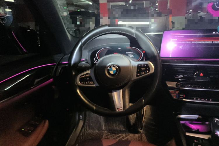 Used BMW 5 Series 2021 525Li M Sport Package Steering Wheel
