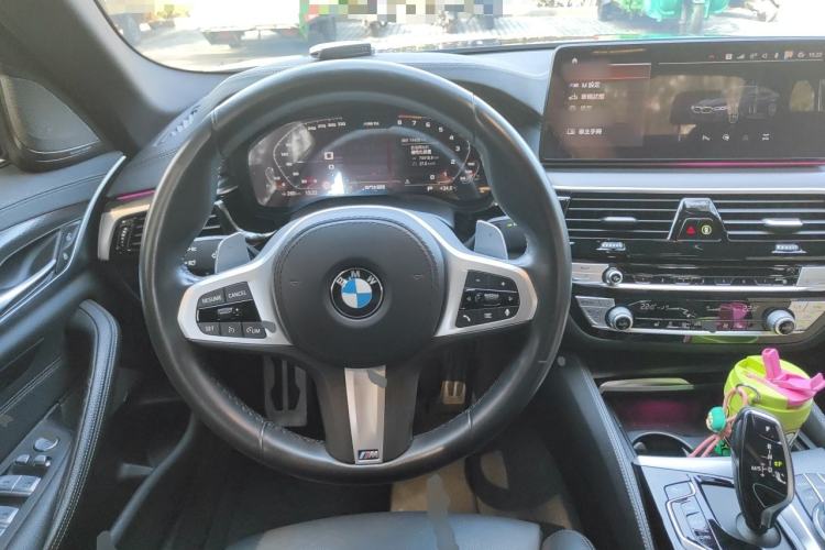 Used BMW 5 Series 2021 530i Sport Line M Sport Package Steering Wheel
