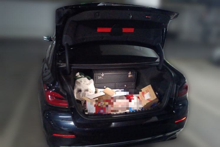 Used BMW 5 Series 2021 530Li Luxury Edition M Sport Package Trunk