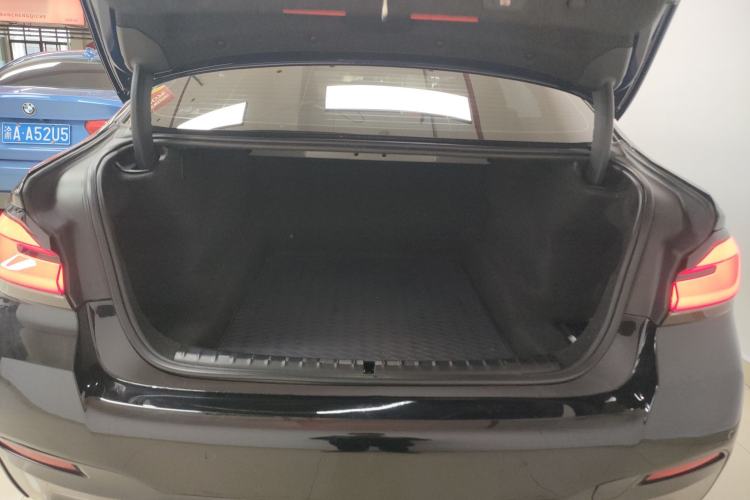 Used BMW 5 Series 2021 525Li M Sport Package Trunk