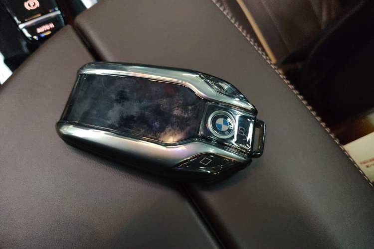 Used BMW 5 Series 2021 540i Sport Line M Sport Package Vehicle Key
