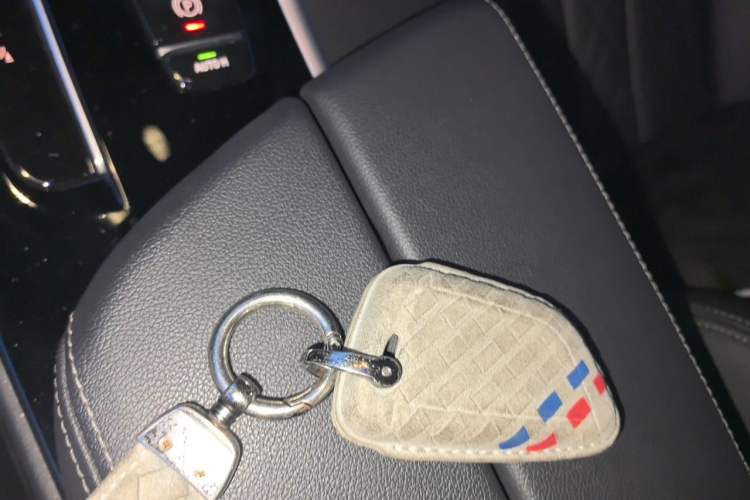 Used BMW 5 Series 2021 525i M Sport Package Vehicle Key