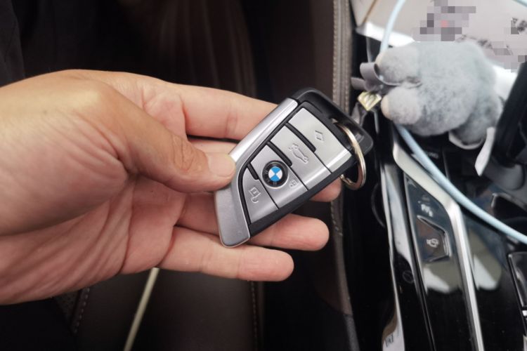 Used BMW 5 Series 2021 530Li Leading Luxury Package Vehicle Key