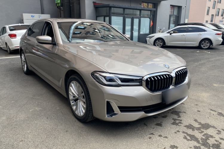 Used BMW 5 Series 2021 525Li Luxury Package Exterior 2