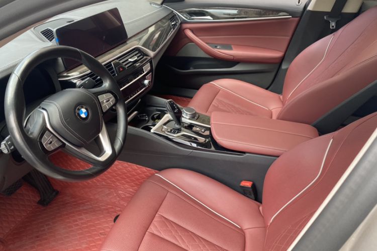 Used BMW 5 Series 2021 525Li Luxury Package Interior 2