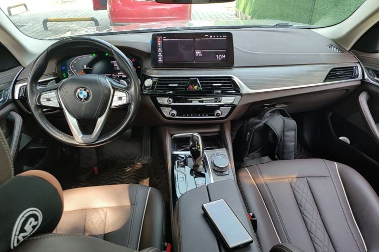 Used BMW 5 Series 2021 530Li Leading Luxury Package Center Console