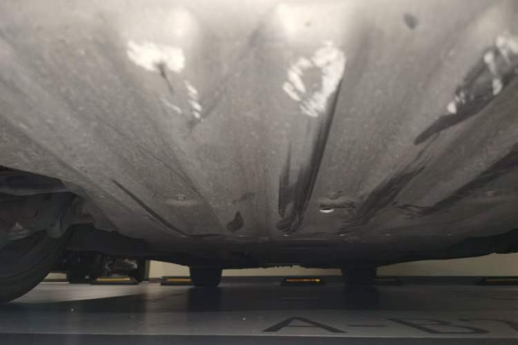 Used BMW 5 Series 2021 530Li Luxury Edition M Sport Package Chassis Front