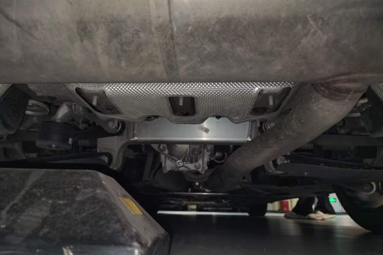 Used BMW 5 Series 2021 530Li Luxury Edition M Sport Package Chassis Rear