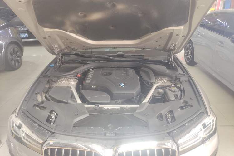 Used BMW 5 Series 2021 530Li Luxury Edition Premium Package Engine Bay