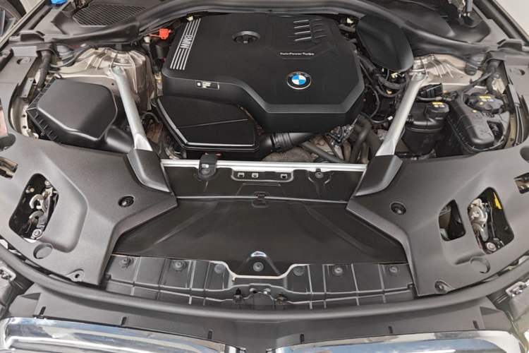 Used BMW 5 Series 2021 Restyled 530Li Leading Edition Luxury Package Engine Bay