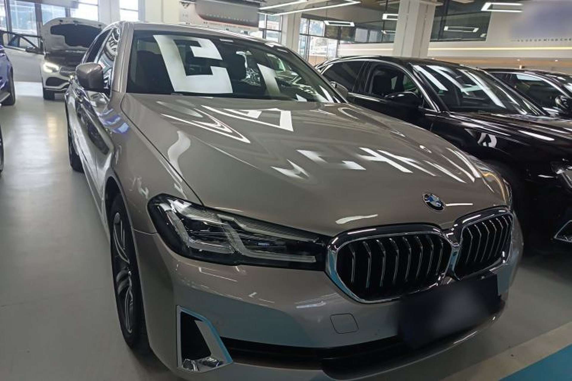 Used BMW 5 Series 2021 530Li Leading Luxury Package Exterior 1