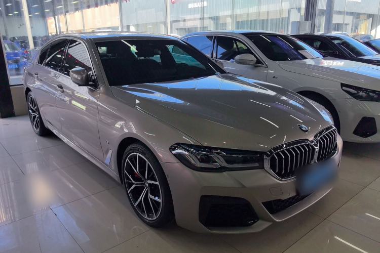 Used BMW 5 Series 2021 Restyled 540i Sport Line with M Sports Package Exterior 2