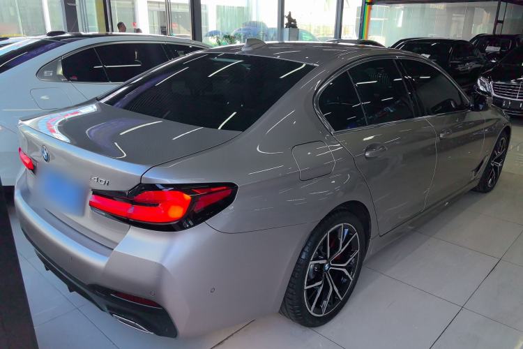Used BMW 5 Series 2021 Restyled 540i Sport Line with M Sports Package Exterior 3