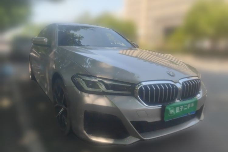 Used BMW 5 Series 2021 530Li Luxury Edition M Sport Package Front Right 45 Deg